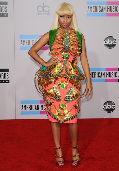 Nicki+Minaj+2010+American+Music+Awards+Arrivals+JdVWZCZc9BHl